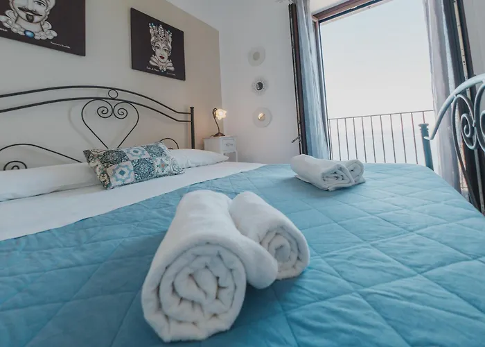 Apartament Tra La Rocca E Il Mare Di