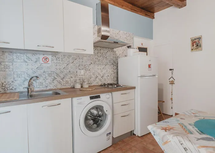 Apartament Tra La Rocca E Il Mare Di *